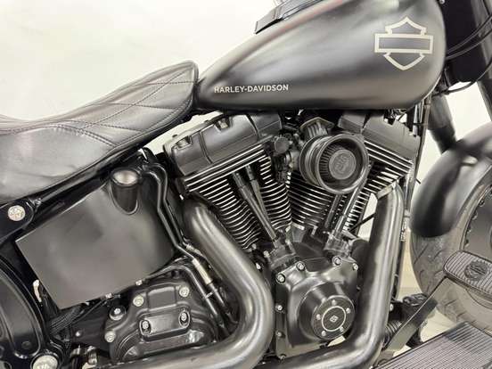 HARLEY-DAVIDSON-SOFTAIL FAT BOY HARLEY-DAVIDSON-SOFTAIL FAT BOY-2009