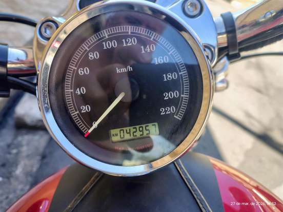 HARLEY-DAVIDSON-SPORTSTER 1200 CUSTOM CA LIMITED-2013