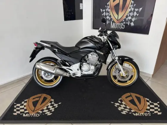 HONDA CB 300R HONDA CB 300R