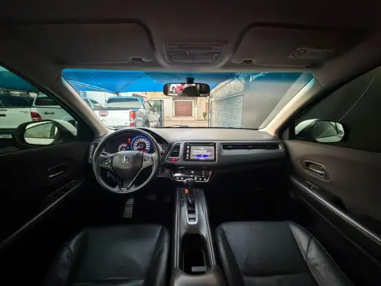 HONDA-HR-V-2016