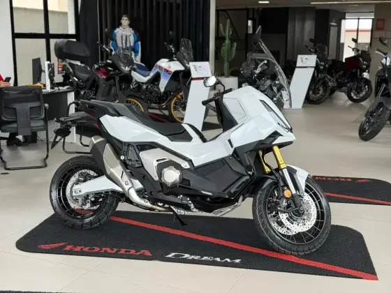 HONDA X-ADV 