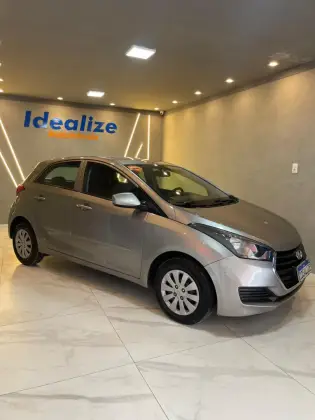 HYUNDAI HB20 1.0 5 ANOS 12V FLEX 4P MANUAL HYUNDAI HB20 1.0 5 ANOS 12V FLEX 4P MANUAL