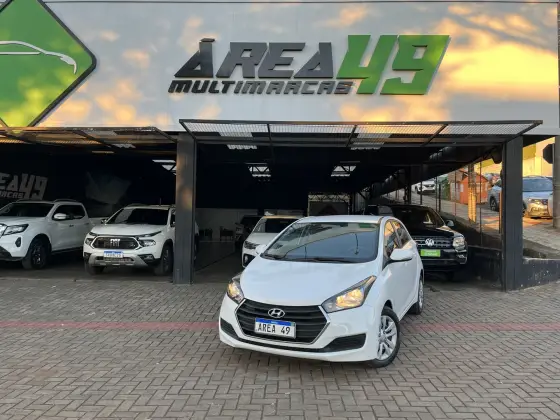 HYUNDAI HB20 1.0 COMFORT 12V FLEX 4P MANUAL HYUNDAI HB20 1.0 COMFORT 12V FLEX 4P MANUAL