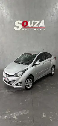 HYUNDAI HB20S 1.6 COMFORT PLUS 16V FLEX 4P AUTOMÁTICO