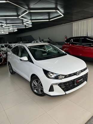 HYUNDAI-HB20S-2024