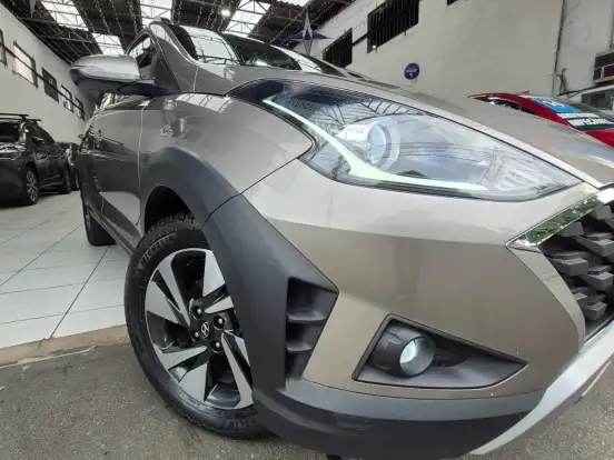 HYUNDAI-HB20X-1.6 16V FLEX DIAMOND PLUS AUTOMÁTICO HYUNDAI-HB20X-2021