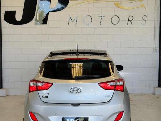 HYUNDAI-I30-1.6 MPFI 16V FLEX 4P AUTOMÁTICO HYUNDAI-I30-2012