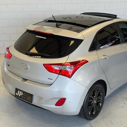 HYUNDAI-I30-2012
