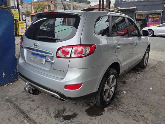 HYUNDAI-SANTA FÉ-2.4 MPI 2WD 16V GASOLINA 4P AUTOMÁTICO HYUNDAI-SANTA FÉ-2012