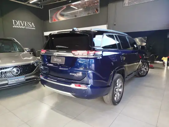 JEEP-COMMANDER-2022