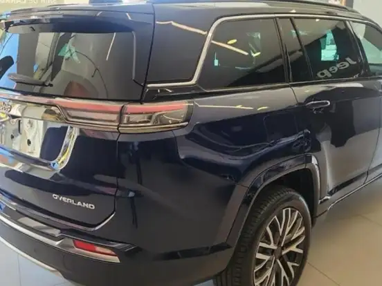 JEEP-COMMANDER-2.2 TURBO DIESEL OVERLAND AT9 JEEP-COMMANDER-2026