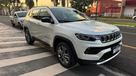 JEEP COMPASS 1.3 T270 TURBO FLEX LONGITUDE AT6