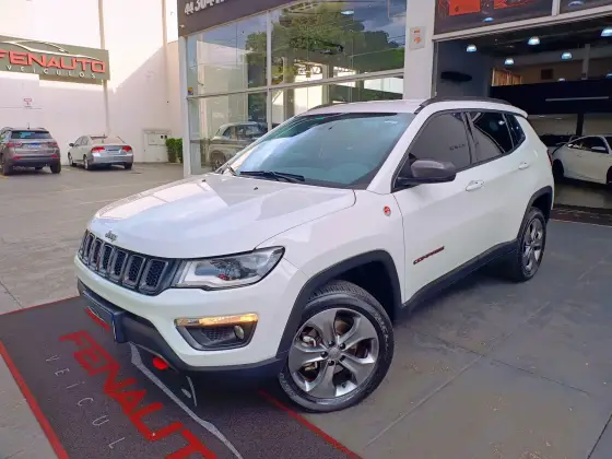 JEEP COMPASS 2.0 16V DIESEL TRAILHAWK 4X4 AUTOMÁTICO JEEP COMPASS 2.0 16V DIESEL TRAILHAWK 4X4 AUTOMÁTICO