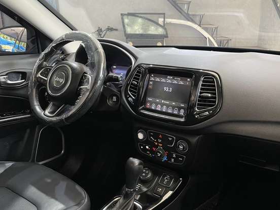 JEEP-COMPASS-2.0 16V FLEX LIMITED AUTOMÁTICO JEEP-COMPASS-2021