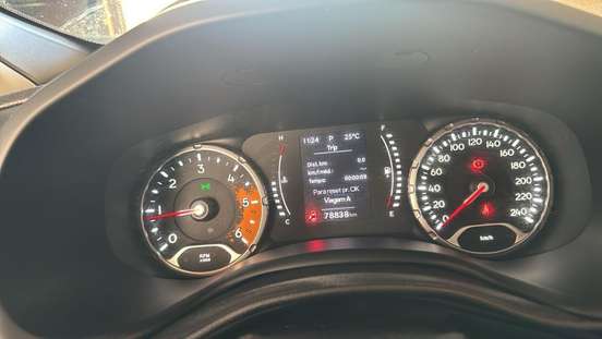 JEEP-RENEGADE-2021