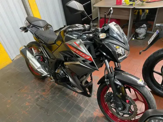 KAWASAKI Z300 ABS 