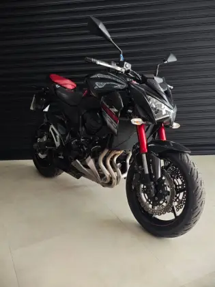 KAWASAKI Z800 ABS KAWASAKI Z800 ABS