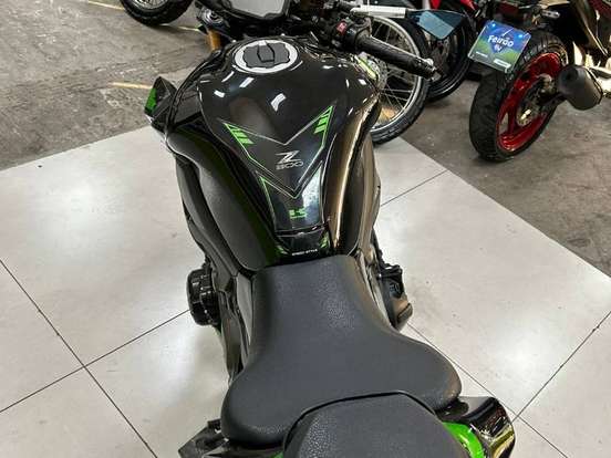 KAWASAKI-Z900 R EDITION KAWASAKI-Z900 R EDITION-2024