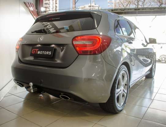 MERCEDES-BENZ-A 200-2014