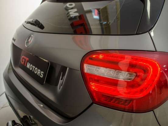 MERCEDES-BENZ-A 200-1.6 TURBO URBAN 16V GASOLINA 4P AUTOMÁTICO MERCEDES-BENZ-A 200-2014