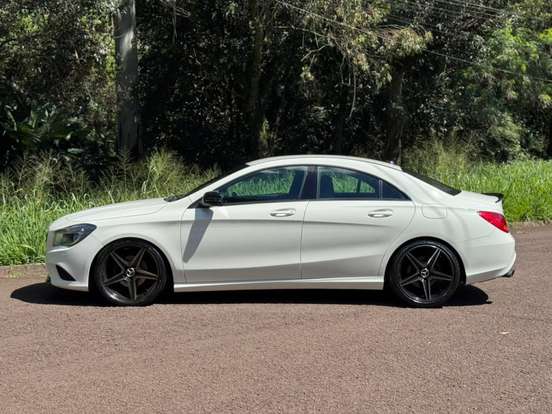 MERCEDES-BENZ-CLA 200-1.6 FIRST EDITION TURBO GASOLINA 4P AUTOMATIZADO MERCEDES-BENZ-CLA 200-2015