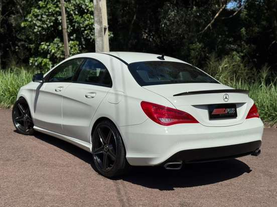 MERCEDES-BENZ-CLA 200-1.6 FIRST EDITION TURBO GASOLINA 4P AUTOMATIZADO MERCEDES-BENZ-CLA 200-2015