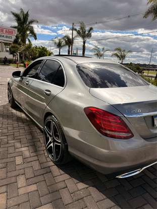 MERCEDES-BENZ-C 200-2.0 CGI AVANTGARDE 16V GASOLINA 4P AUTOMÁTICO MERCEDES-BENZ-C 200-2016