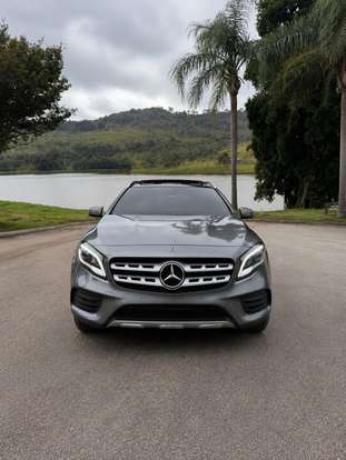 MERCEDES-BENZ-GLA 250-2018