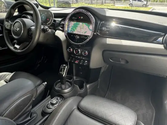 MINI-COOPER-2.0 16V TWINPOWER GASOLINA JOHN COOPER WORKS 2P STEPTRONIC MINI-COOPER-2023