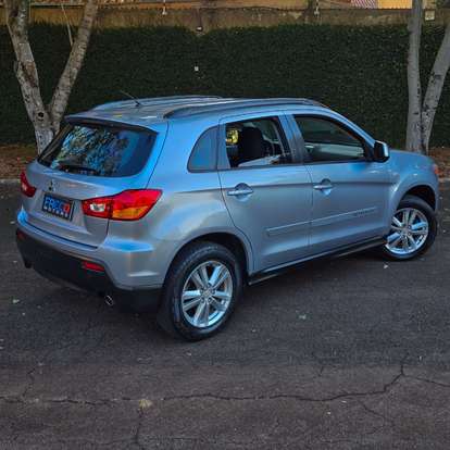 MITSUBISHI-ASX-2012