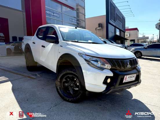 MITSUBISHI-L200 TRITON-2024