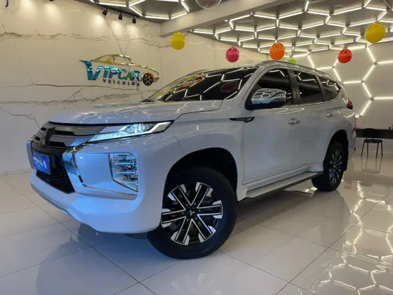 MITSUBISHI PAJERO SPORT 2.4 16V MIVEC TURBO DIESEL HPE-S AWD AUTOMÁTICO MITSUBISHI PAJERO SPORT 2.4 16V MIVEC TURBO DIESEL HPE-S AWD AUTOMÁTICO