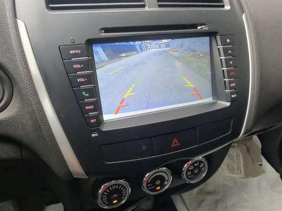 MITSUBISHI-ASX-2017