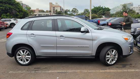 MITSUBISHI-ASX-2013