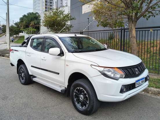 MITSUBISHI-L200 TRITON-2.4 16V TURBO DIESEL SPORT GL CD 4P 4X4 MANUAL MITSUBISHI-L200 TRITON-2020