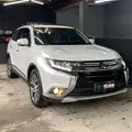 MITSUBISHI OUTLANDER 2.2 4X4 16V DIESEL 4P AUTOMÁTICO MITSUBISHI OUTLANDER 2.2 4X4 16V DIESEL 4P AUTOMÁTICO