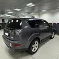 MITSUBISHI OUTLANDER 2.4 4X4 16V GASOLINA 4P AUTOMÁTICO MITSUBISHI OUTLANDER 2.4 4X4 16V GASOLINA 4P AUTOMÁTICO