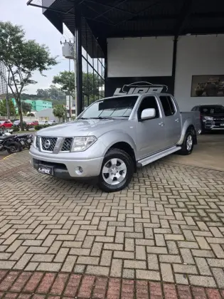 NISSAN FRONTIER 2.5 SE 4X4 CD TURBO ELETRONIC DIESEL 4P MANUAL NISSAN FRONTIER 2.5 SE 4X4 CD TURBO ELETRONIC DIESEL 4P MANUAL