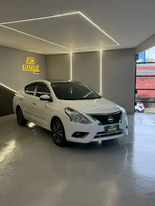NISSAN VERSA 1.6 16V FLEXSTART SL 4P XTRONIC NISSAN VERSA 1.6 16V FLEXSTART SL 4P XTRONIC