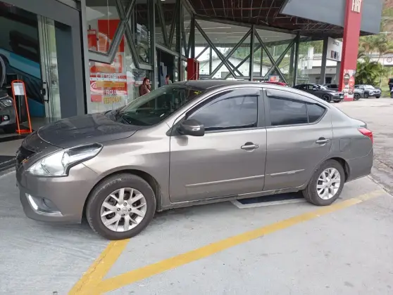 NISSAN VERSA 1.6 16V FLEXSTART SV 4P XTRONIC