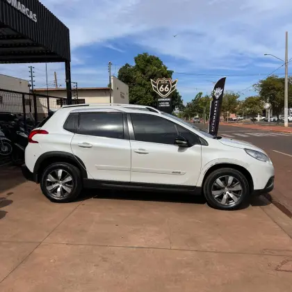 PEUGEOT 2008 1.6 16V FLEX GRIFFE 4P AUTOMÁTICO