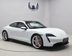 PORSCHE TAYCAN 4S ELÉTRICO PORSCHE TAYCAN 4S ELÉTRICO