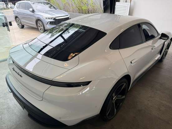 PORSCHE-TAYCAN-TURBO ELÉTRICO PORSCHE-TAYCAN-2022