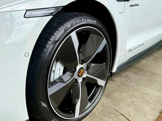 PORSCHE-TAYCAN-TURBO ELÉTRICO PORSCHE-TAYCAN-2022