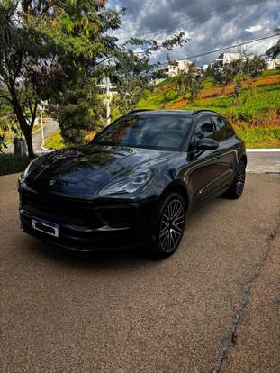 PORSCHE-MACAN-2025