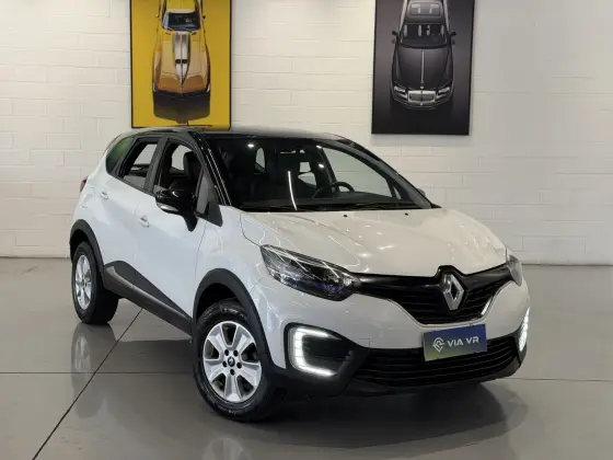 RENAULT CAPTUR 1.6 16V SCE FLEX LIFE X-TRONIC RENAULT CAPTUR 1.6 16V SCE FLEX LIFE X-TRONIC