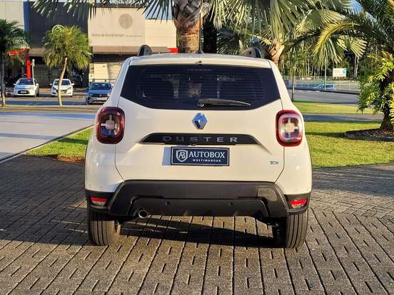 RENAULT-DUSTER-2022