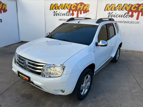 RENAULT DUSTER 2.0 DYNAMIQUE 4X2 16V FLEX 4P AUTOMÁTICO