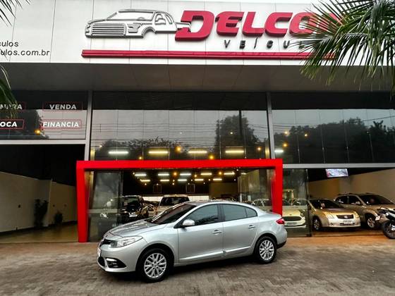 RENAULT FLUENCE 2.0 DYNAMIQUE PLUS 16V FLEX 4P AUTOMÁTICO