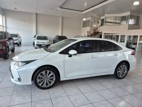 TOYOTA COROLLA 2.0 VVT-IE FLEX XEI DIRECT SHIFT TOYOTA COROLLA 2.0 VVT-IE FLEX XEI DIRECT SHIFT